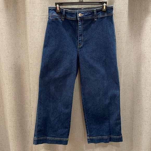 H&M Denim - NWOT H&M Wide Leg Denim Jeans Women’s 10 Cropped Short Stretch Trendy